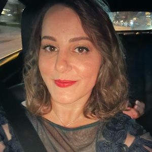 Meet your Posher, Kayla